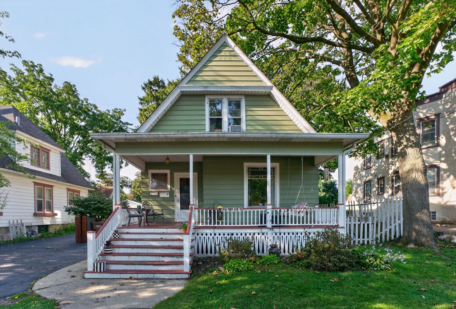 213 Grove Street