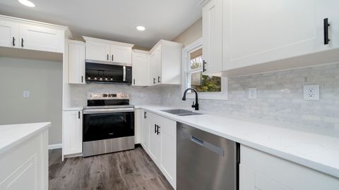 Tiny photo for 714 Madison Avenue, Dixon, IL 61021 (MLS # 12480770)