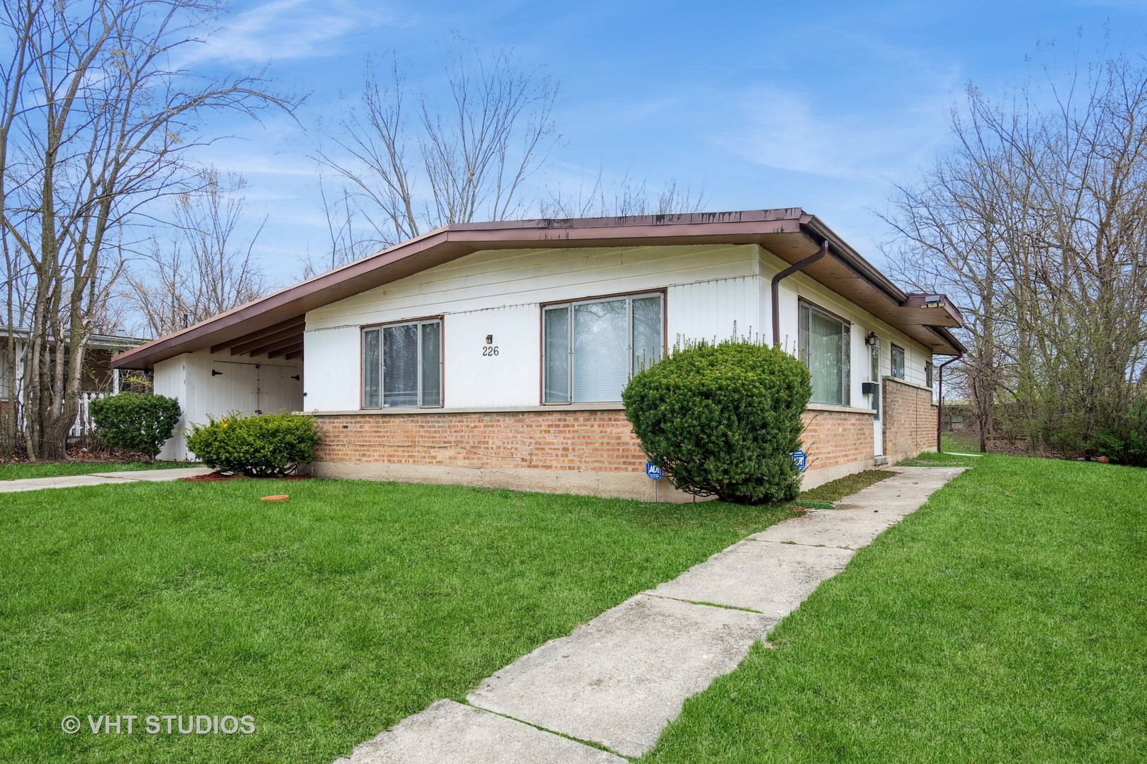 226 Shabbona Drive