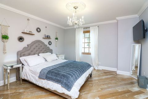 Tiny photo for 39 Mockingbird Lane, Oak Brook, IL 60523 (MLS # 12563901)