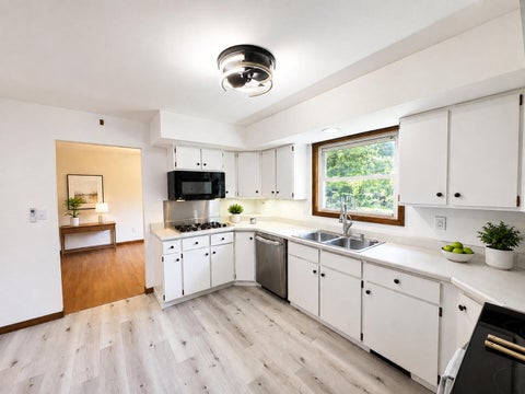 Tiny photo for 6708 92nd Avenue W, Taylor Ridge, IL 61284 (MLS # 12752464)