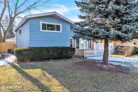 Photo of 11011 W Roosevelt Road, Westchester, IL 60154 (MLS # 12541246)