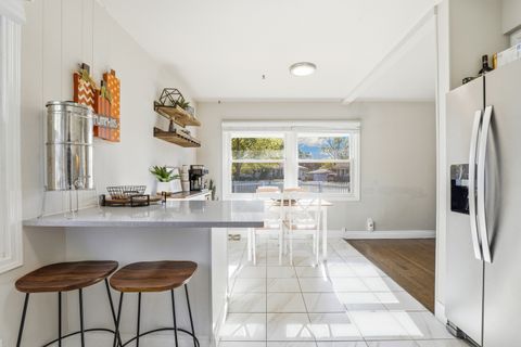 Tiny photo for 924 W Crestview Court, Crown Point, IN 46307 (MLS # 12507863)