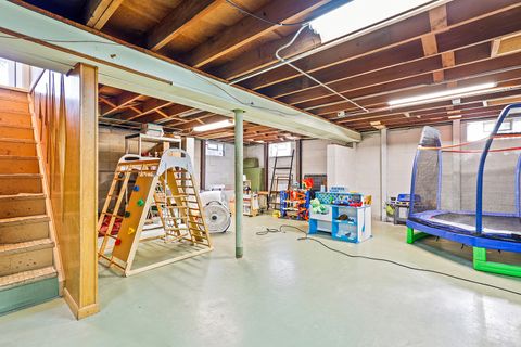 Tiny photo for 924 W Crestview Court, Crown Point, IN 46307 (MLS # 12507863)