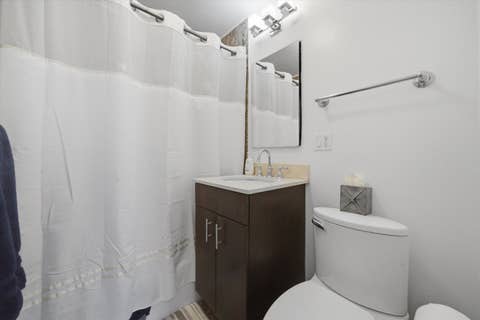 Tiny photo for 2930 N Sheridan Road #201, Chicago, IL 60657 (MLS # 12714153)