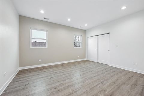 Tiny photo for 1721 W Arthur Avenue, Chicago, IL 60626 (MLS # 12589693)