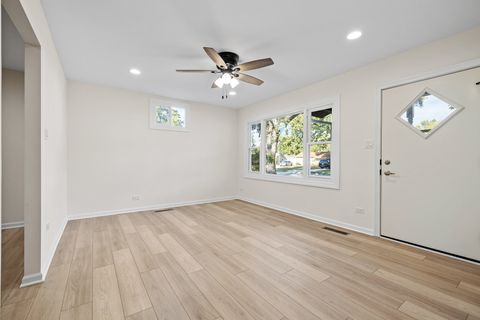 Tiny photo for 1009 Mccameron Avenue, Lockport, IL 60441 (MLS # 12489665)