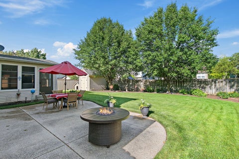 Tiny photo for 1689 Warrington Lane, Crystal Lake, IL 60014 (MLS # 12687215)