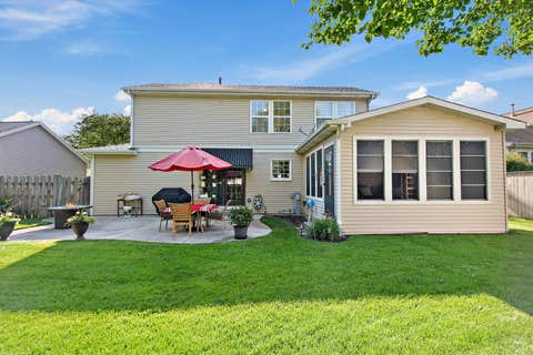 Tiny photo for 1689 Warrington Lane, Crystal Lake, IL 60014 (MLS # 12687215)