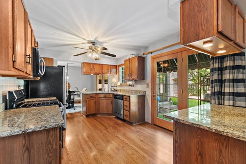 Tiny photo for 1689 Warrington Lane, Crystal Lake, IL 60014 (MLS # 12687215)