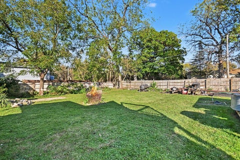 Tiny photo for 630 Allanson Road, Mundelein, IL 60060 (MLS # 12792187)