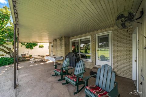 Tiny photo for 713 Burning Tree Lane, Naperville, IL 60563 (MLS # 12480724)