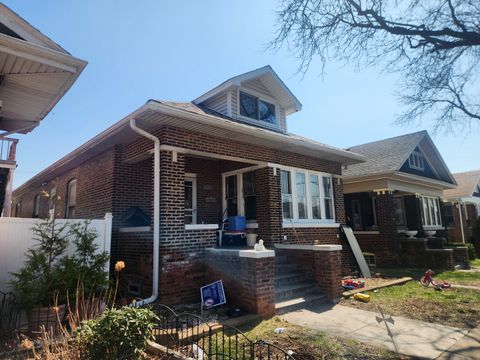 Tiny photo for 10605 S Avenue F, Chicago, IL 60617 (MLS # 12606132)