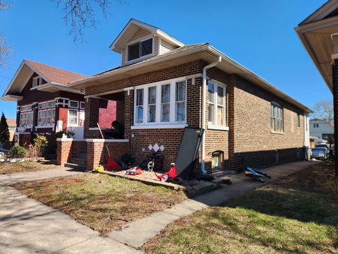 Tiny photo for 10605 S Avenue F, Chicago, IL 60617 (MLS # 12606132)
