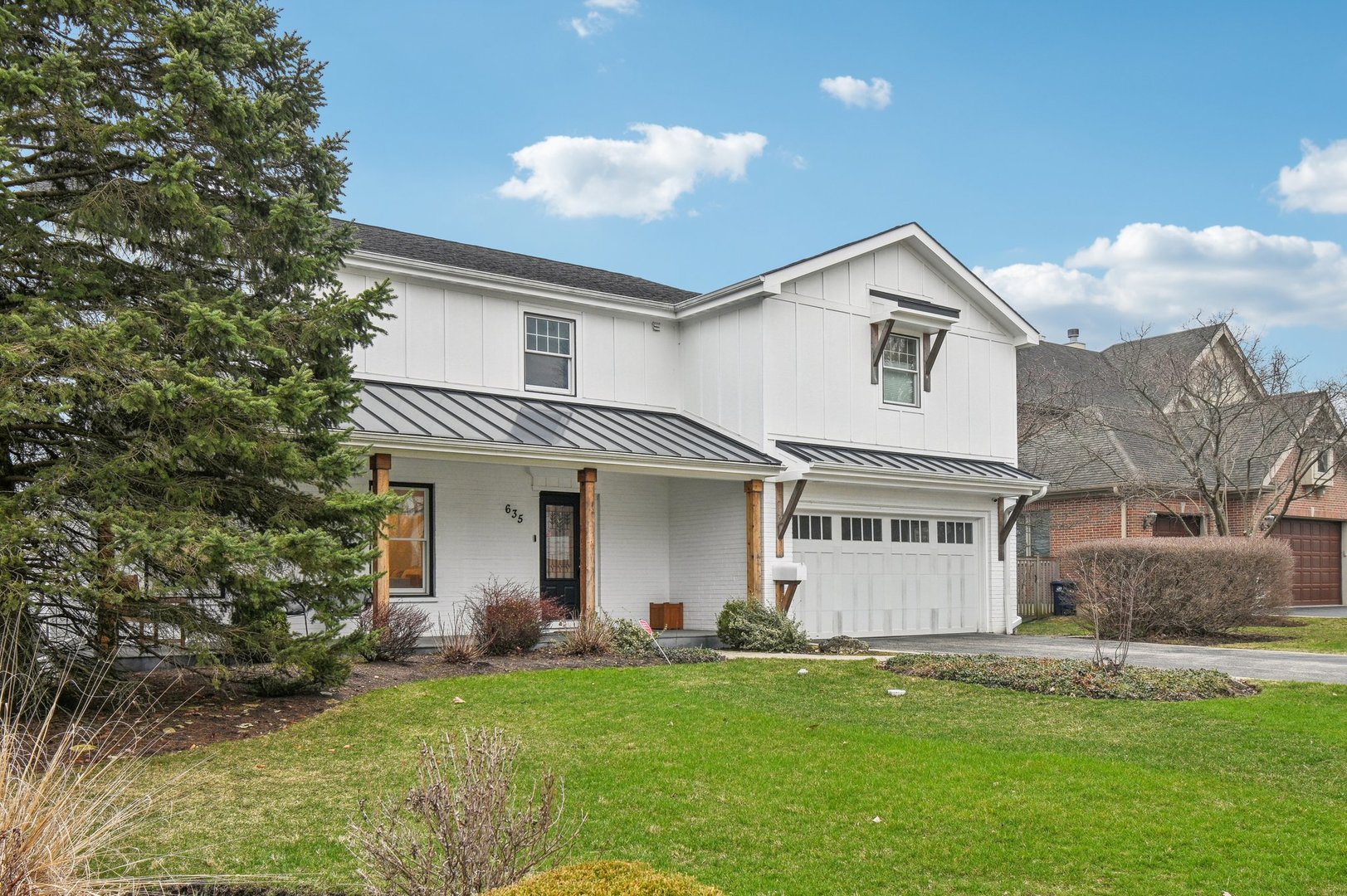 635 Ambleside Drive