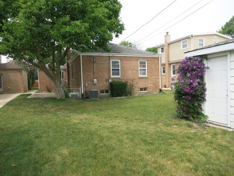 Tiny photo for 7458 W Touhy Avenue, Chicago, IL 60631 (MLS # 12516536)