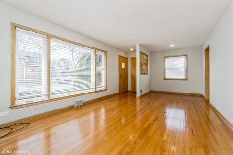 Tiny photo for 7458 W Touhy Avenue, Chicago, IL 60631 (MLS # 12516536)