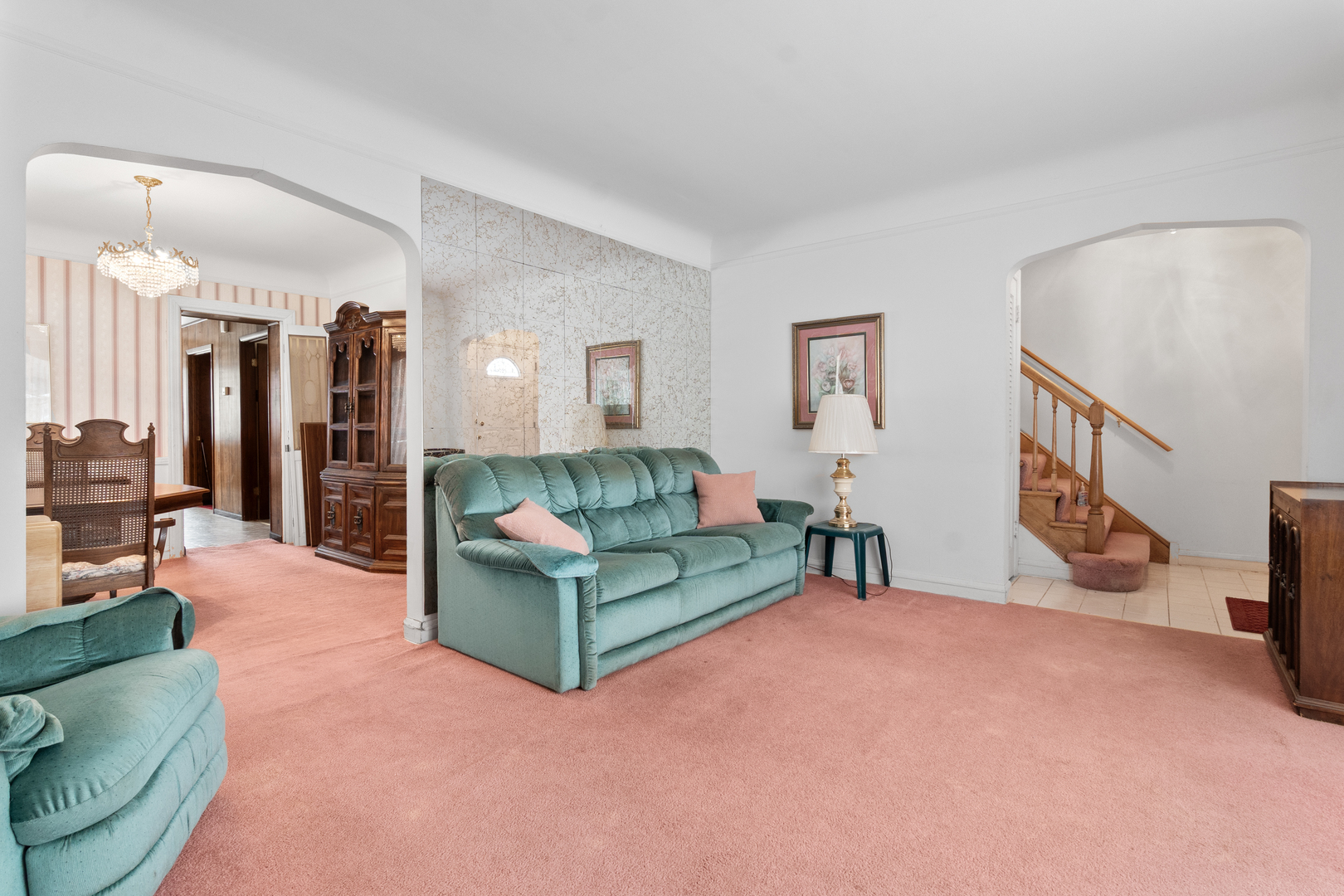 6247 N NEENAH Street