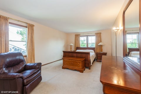 Tiny photo for 145 Rumsey Place, Westmont, IL 60559 (MLS # 12696508)