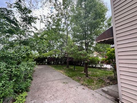 Tiny photo for 1718 N 15th Avenue, Melrose Park, IL 60160 (MLS # 12484677)