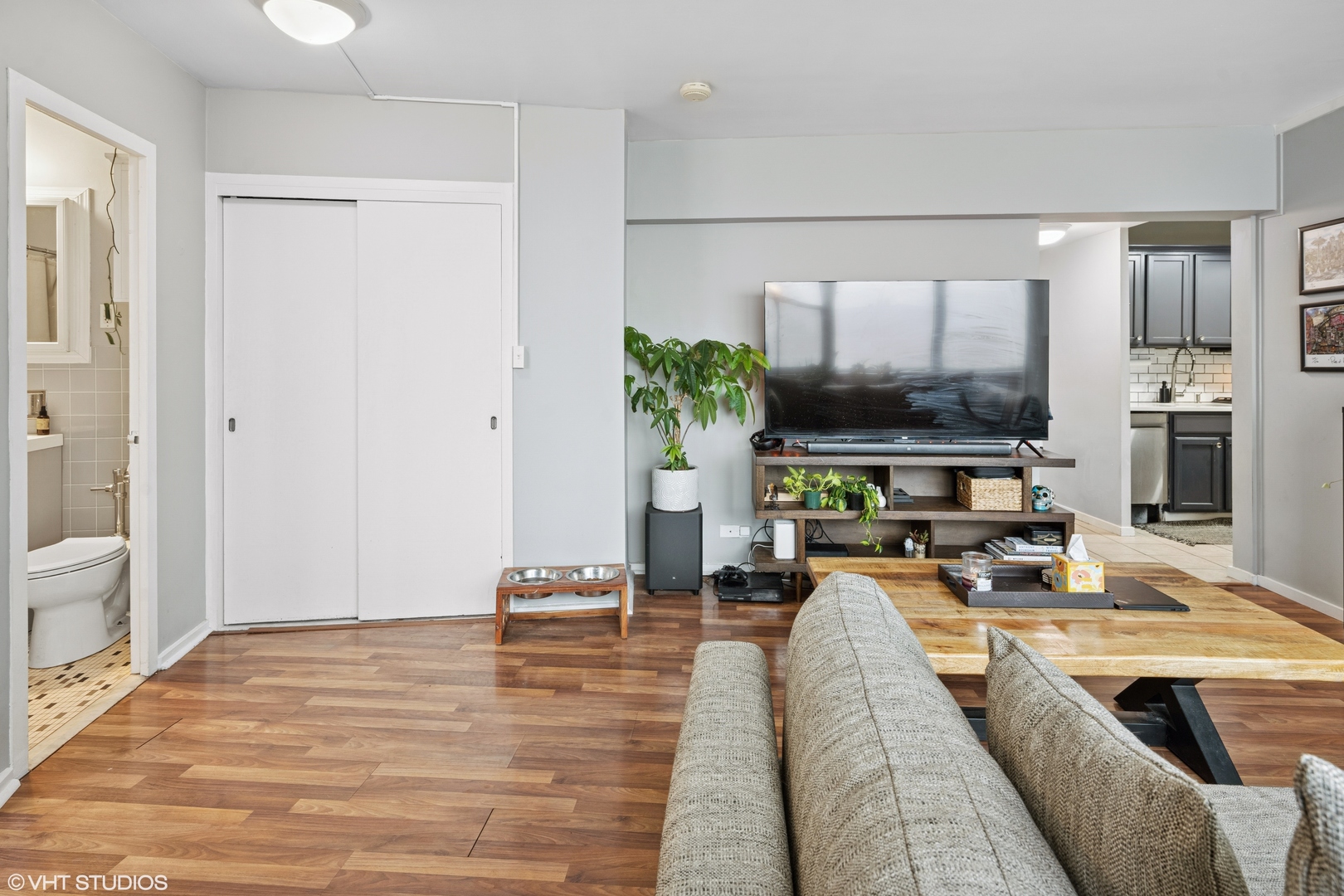 1150 N Lake Shore Drive 16K