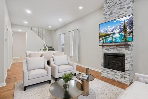 Tiny photo for 5718 W Superior Street, Chicago, IL 60644 (MLS # 12557107)