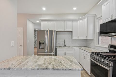 Tiny photo for 5718 W Superior Street, Chicago, IL 60644 (MLS # 12557107)