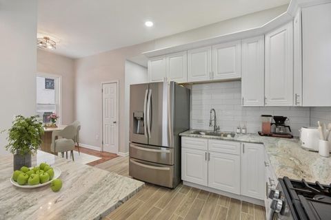 Tiny photo for 5718 W Superior Street, Chicago, IL 60644 (MLS # 12557107)