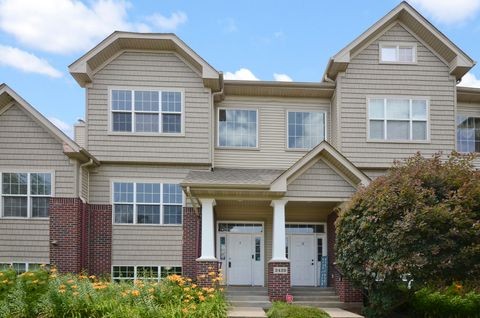 Photo of 2429 River Oaks Lane #2, Rockford, IL 61102 (MLS # 12688750)