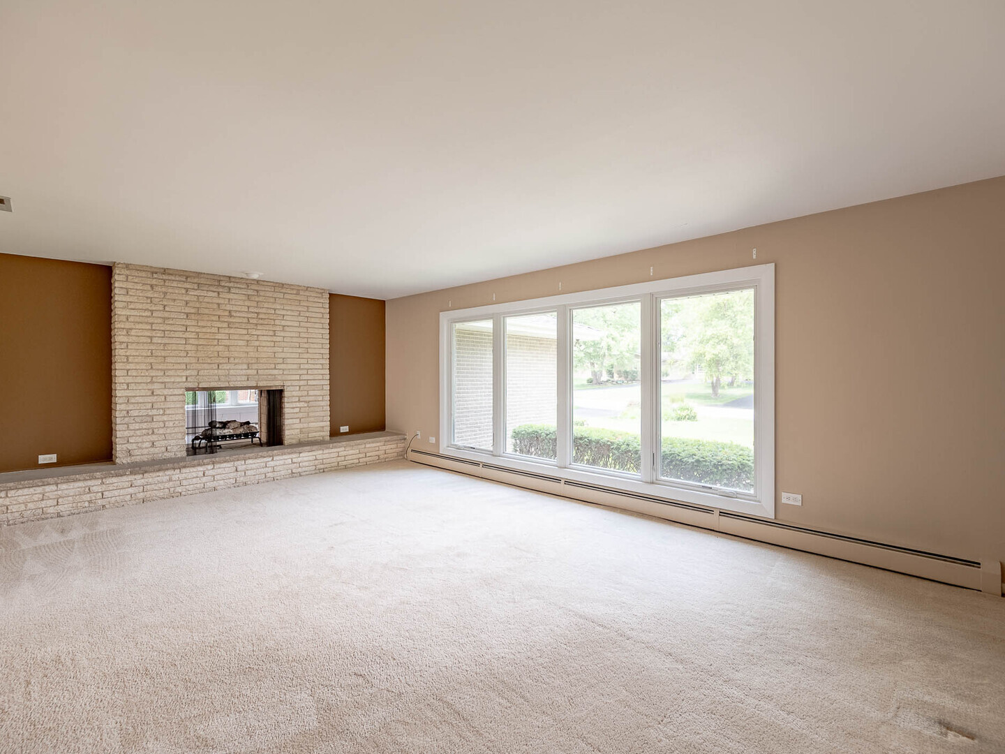 309 S Circle Drive