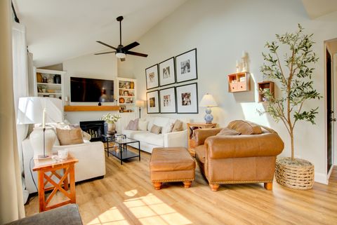 Tiny photo for 1035 NEWCASTLE Lane, Aurora, IL 60506 (MLS # 12472904)