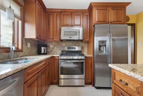 Tiny photo for 17203 Highwood Drive, Orland Park, IL 60467 (MLS # 12607868)