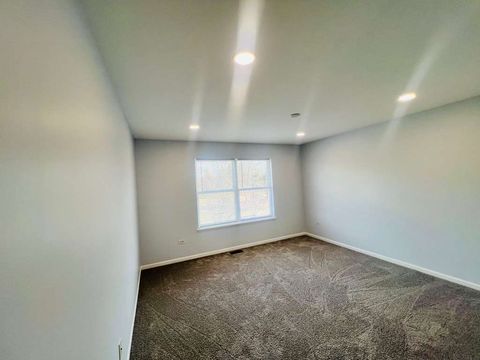 Tiny photo for 5 Player Court, Bolingbrook, IL 60490 (MLS # 12606853)