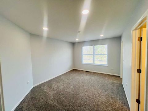Tiny photo for 5 Player Court, Bolingbrook, IL 60490 (MLS # 12606853)