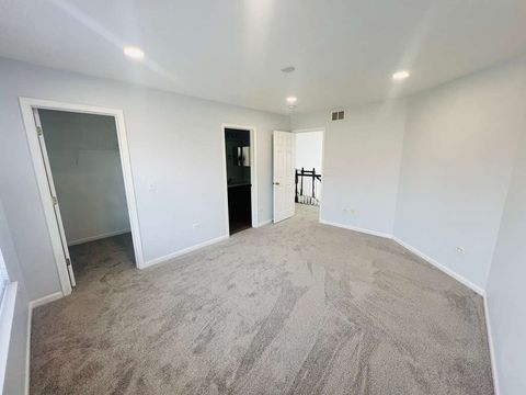 Tiny photo for 5 Player Court, Bolingbrook, IL 60490 (MLS # 12606853)