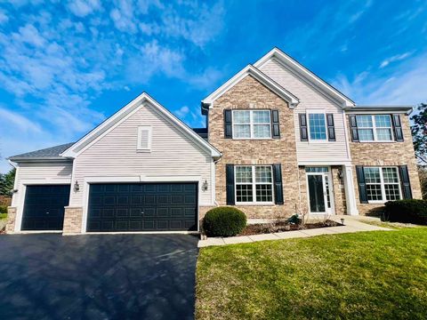 Photo of 5 Player Court, Bolingbrook, IL 60490 (MLS # 12606853)