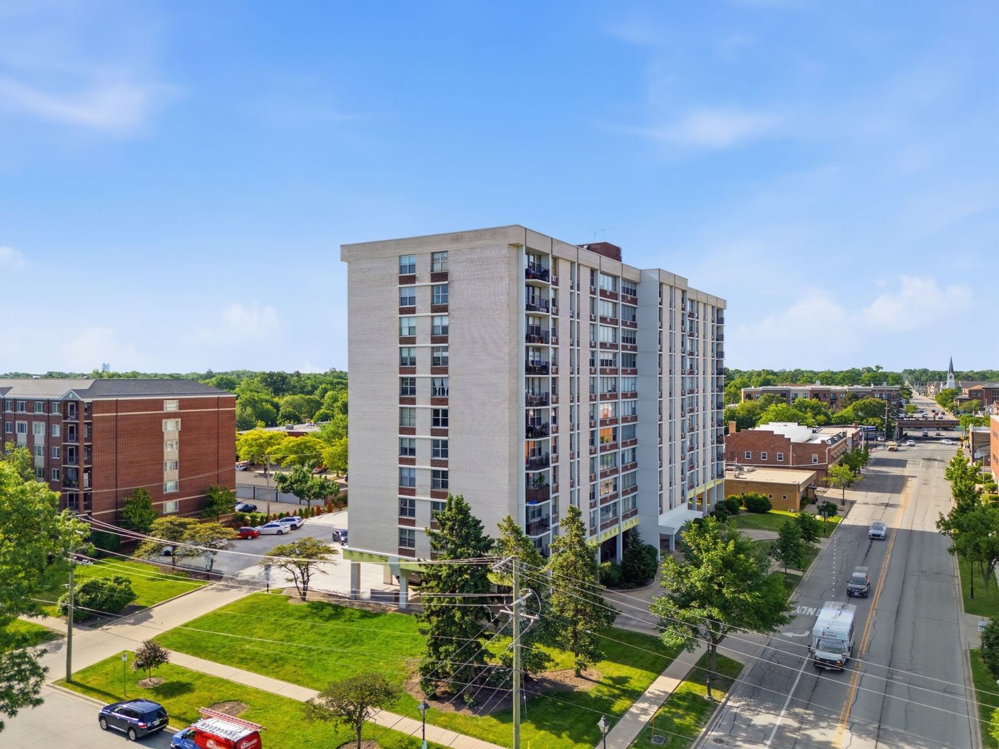 33 N Main Street 6G