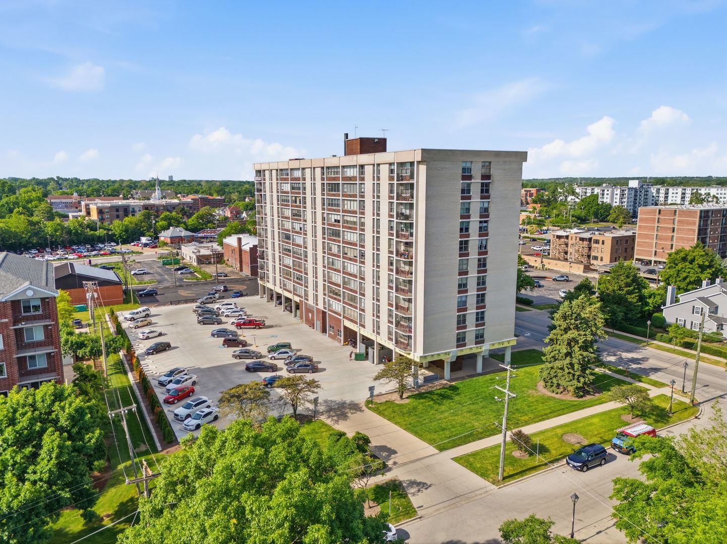 33 N Main Street 6G