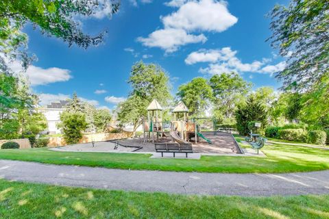 Tiny photo for 34113 N Primrose Court, Round Lake, IL 60073 (MLS # 12395073)