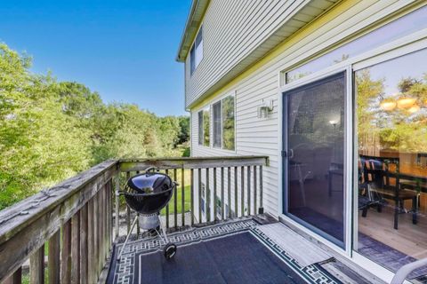 Tiny photo for 34113 N Primrose Court, Round Lake, IL 60073 (MLS # 12395073)