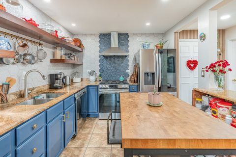 Tiny photo for 1930 N Harlem Avenue N #306, Elmwood Park, IL 60707 (MLS # 12486397)