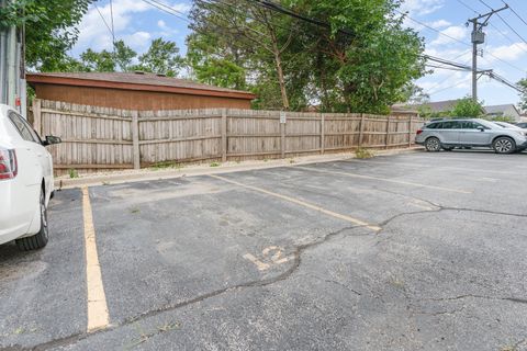 Tiny photo for 1930 N Harlem Avenue N #306, Elmwood Park, IL 60707 (MLS # 12486397)