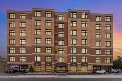 Tiny photo for 1930 N Harlem Avenue N #306, Elmwood Park, IL 60707 (MLS # 12486397)