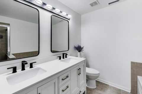 Tiny photo for 1552 Matthew Drive #1552, Algonquin, IL 60102 (MLS # 12578206)