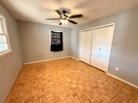 Tiny photo for 107 W Main Street, Elkville, IL 62932 (MLS # 100000024)