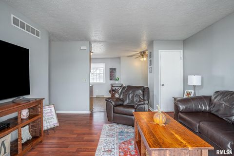 Tiny photo for 1312 Emerald Drive, Davenport, IA 52804 (MLS # QC4269579)