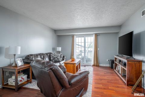 Tiny photo for 1312 Emerald Drive, Davenport, IA 52804 (MLS # QC4269579)