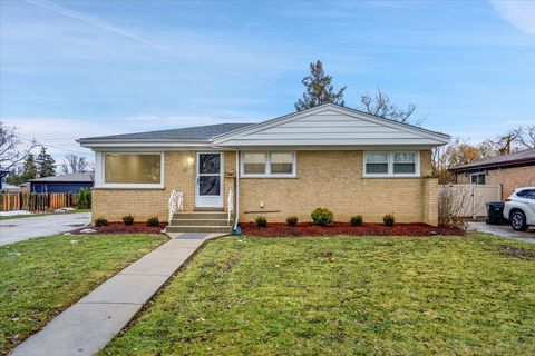 Tiny photo for 9317 Olcott Avenue, Morton Grove, IL 60053 (MLS # 12600692)