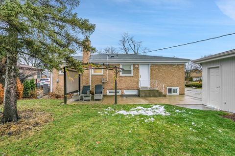 Tiny photo for 9317 Olcott Avenue, Morton Grove, IL 60053 (MLS # 12600692)