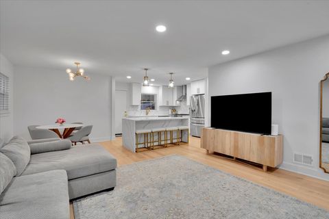 Tiny photo for 9317 Olcott Avenue, Morton Grove, IL 60053 (MLS # 12600692)